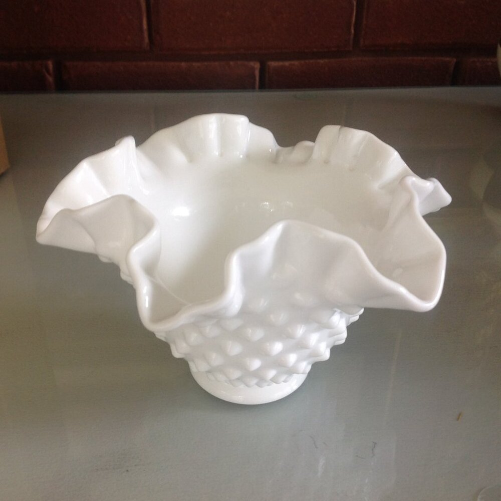 Vintage Hobnail Milk Glass Ruffled Rim Dish/Bowl